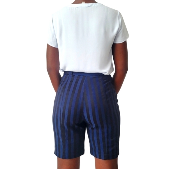 Lovers and friends Tailored high Waisted shorts Blue And Black Stripes - Picture 3 of 6